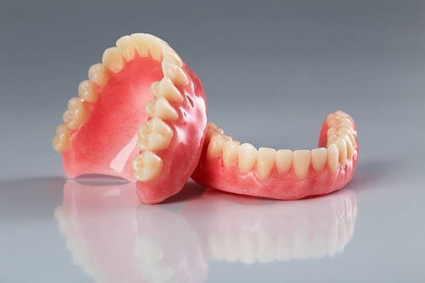 Dentures Treatment 101: What Are Dentures and How Do They Work?